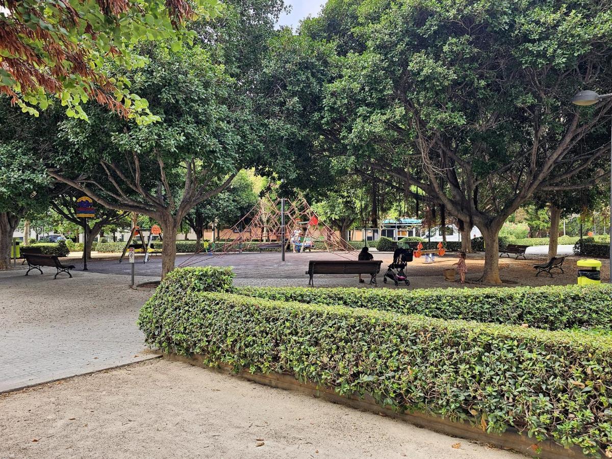 Apartamentos Las Ciencias U Valensiya Dış mekan fotoğraf